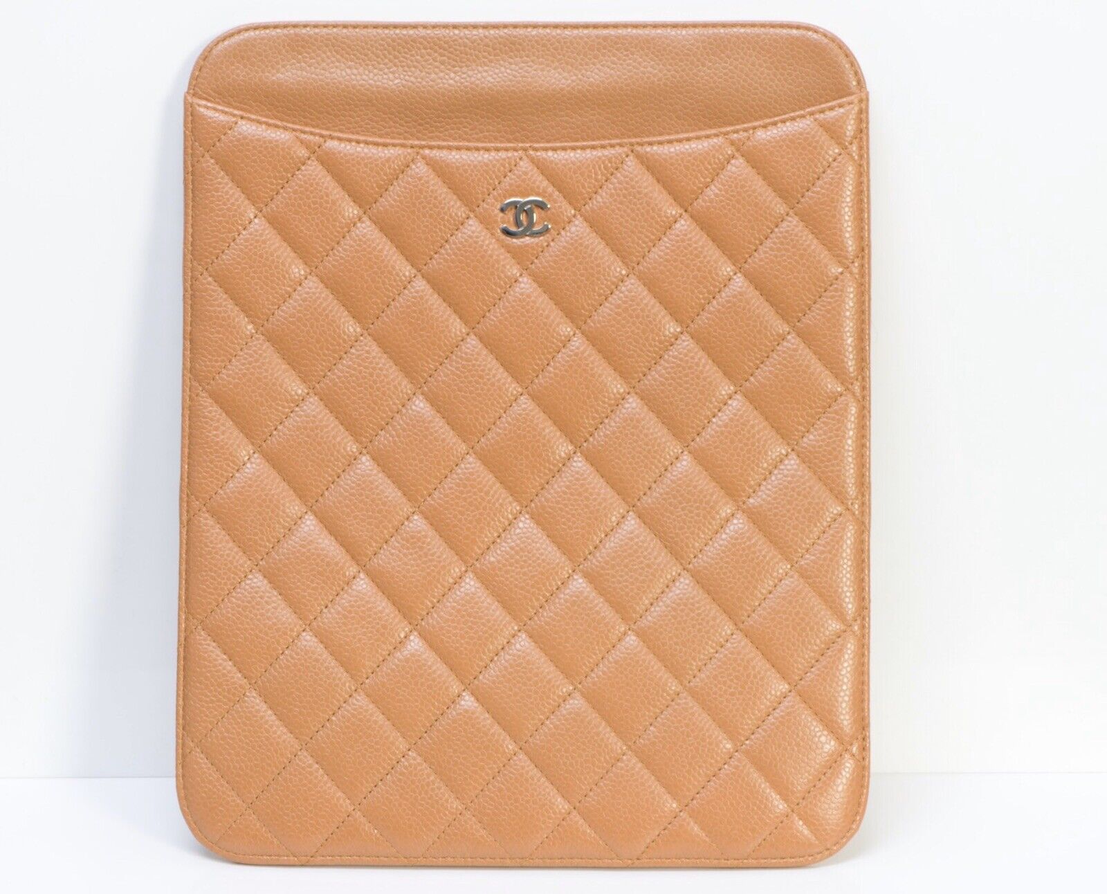 Reply to @yadirav8 Chanel quilted iPad case! #boujee #chanel #ipadcase