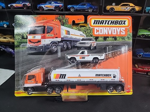 Matchbox Convoys MBX Cabover With MBX Tanker & 1977 Ford Courier - Picture 4 of 11