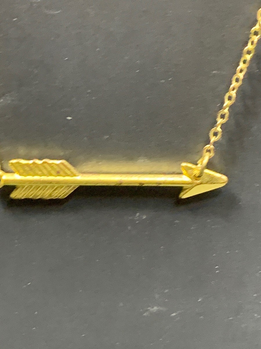 Ladies Women's Signed Maison Scotch Necklace Hold Tone Arrow