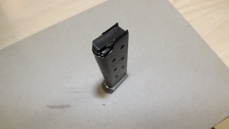 FEG AP-32 AP-66 - 8rd Magazine .32acp - Image 4 of 4