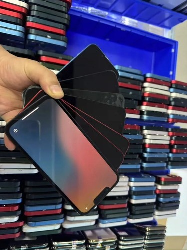 Apple iPhone 13 128GB 256GB Sieć Odblokowany Wszystkie kolory Stan bardzo dobry - Zdjęcie 5 z 16