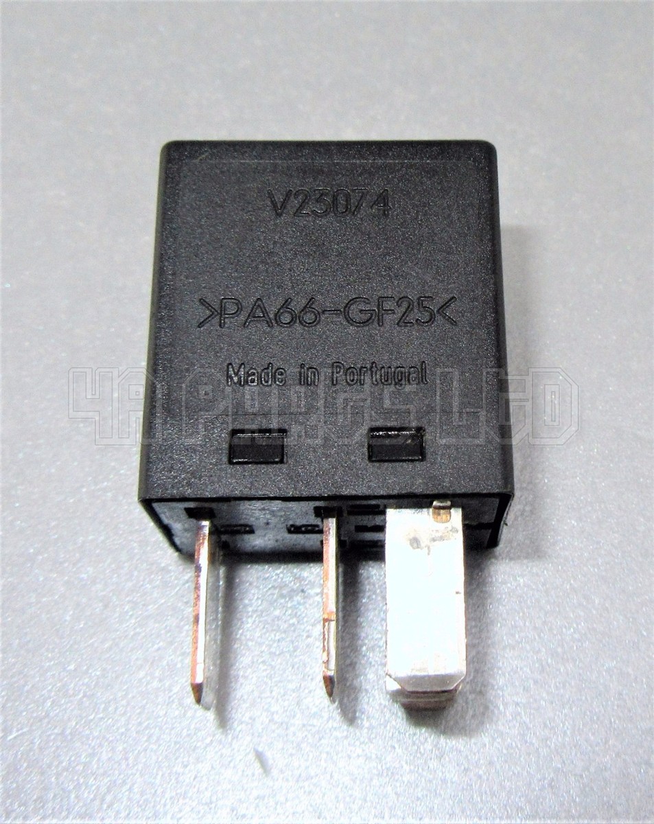 Volvo S80 S60 V70 S40 SX90 C30 XC70 Multi-Use Black Relay 9441161 