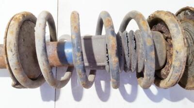 Renault Trafic 1987 Spring Front used, Genuine #830781-93