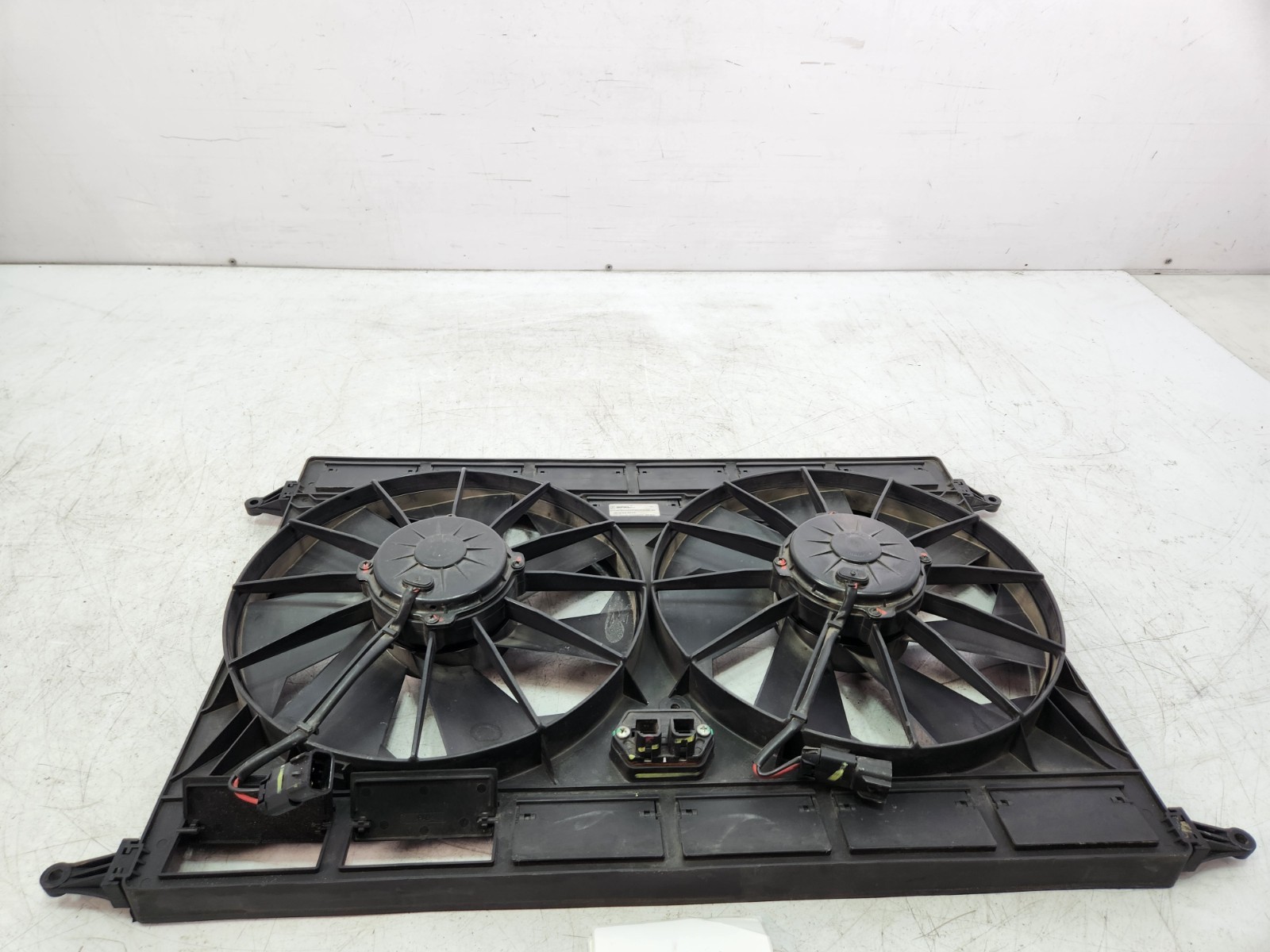✅ 04-10 OEM Maserati Quattroporte M139 Radiator Cooling Fan Motor 71k