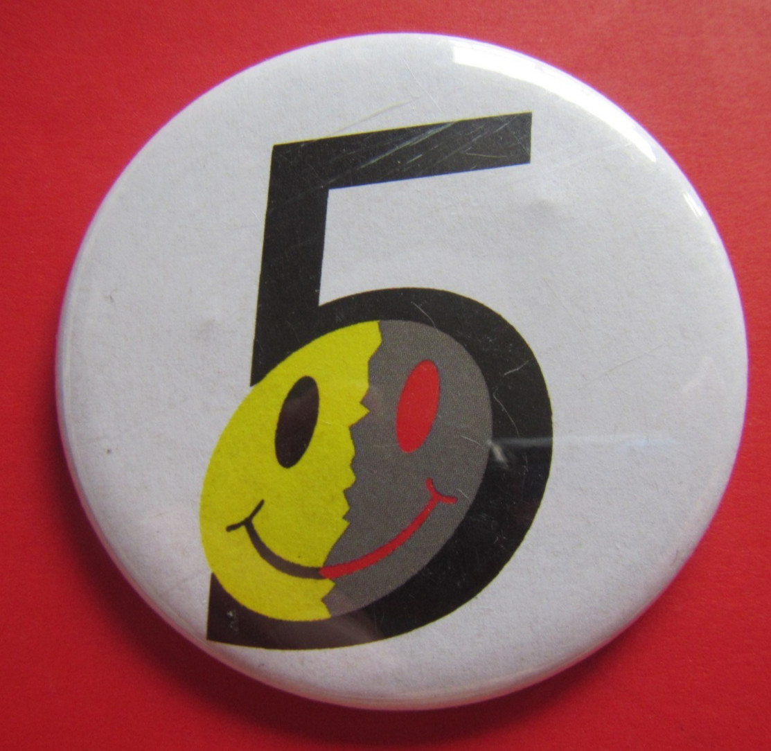 Records 5th Year Anniversary Pinback/button Free Postage