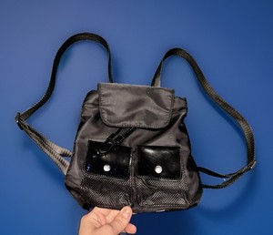 patagonia black hole duffel mini Hole® MLC® 26L – Worn Wear® feature_anti-theft Lululemon Belt Bag Sale Size:24 Set it up as