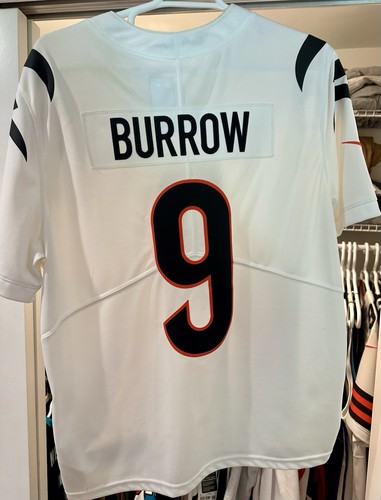 Joe Burrow Cincinnati Bengals White Jersey Size XL [see Pics]