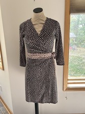 Ann Taylor, Navy And Tan Print Wrap Dress Size 2