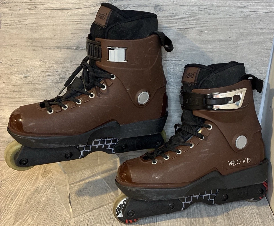 Patines en línea Valo AB V13 café agresivo talla 8 Foto 4 de 4