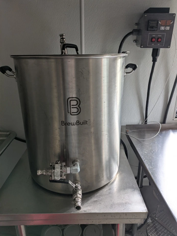 Equipo de elaboración de cerveza usado (sistema completo) eléctrico BIAB 20 galones, barriles, CO2, grifos Foto 2 de 4