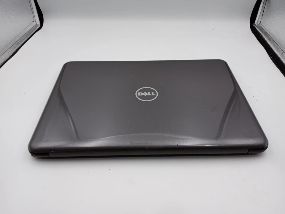 Dell Latitude 3380 13" Laptop Intel i3-6006U 8GB RAM 128GB SSD Windows 11 -RR - Image 4 of 4