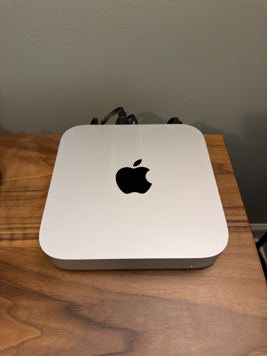 Mac Mini Silver 2020 M1 8-Core GPU 8GB 512GB Very Good Mac Mini Silver 2020 M1 8-Core GPU 8GB 512GB Very Good