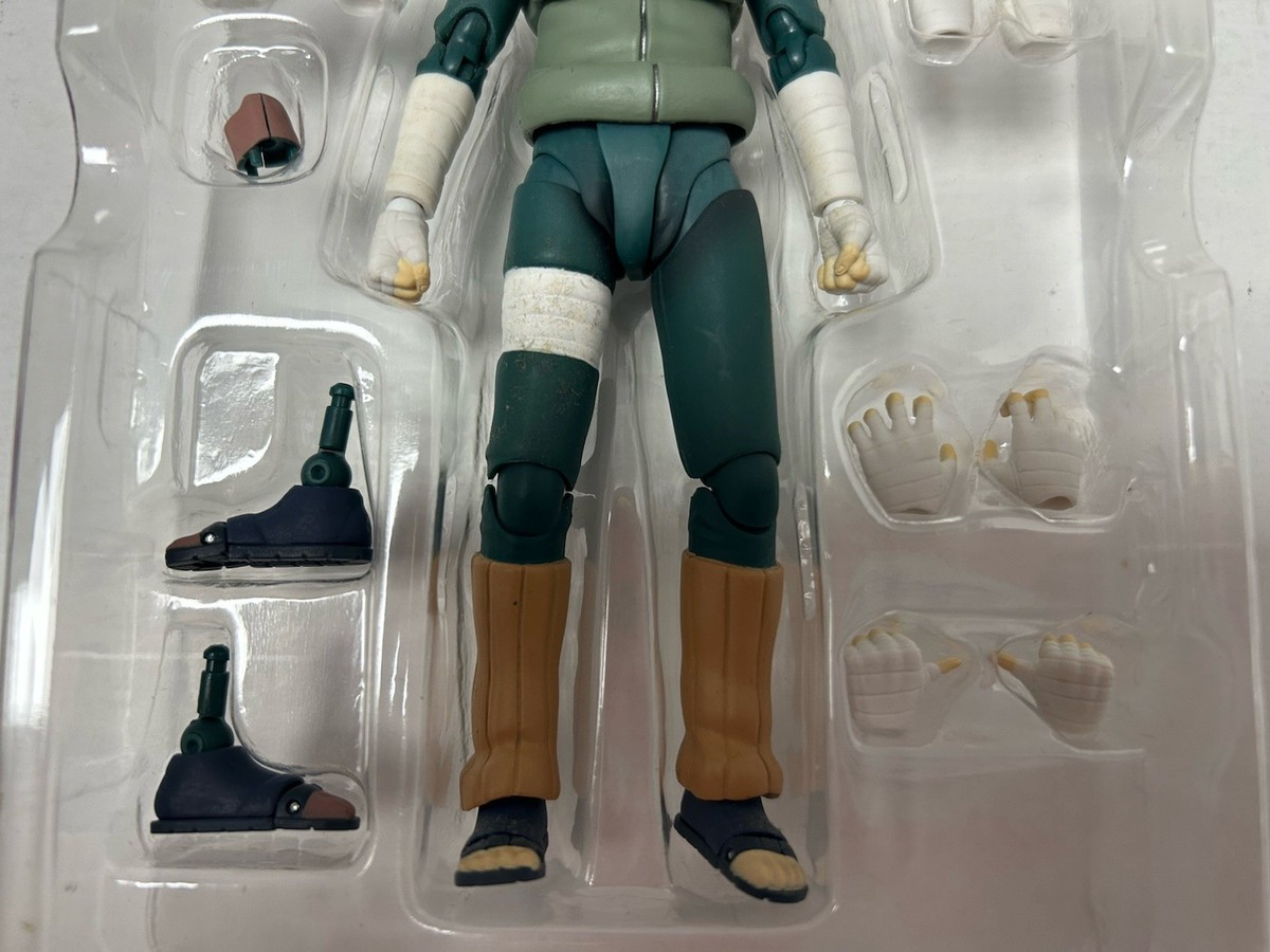 Bandai S.H. Figuarts Rock Lee Naruto Shippuden 5.5 in Action