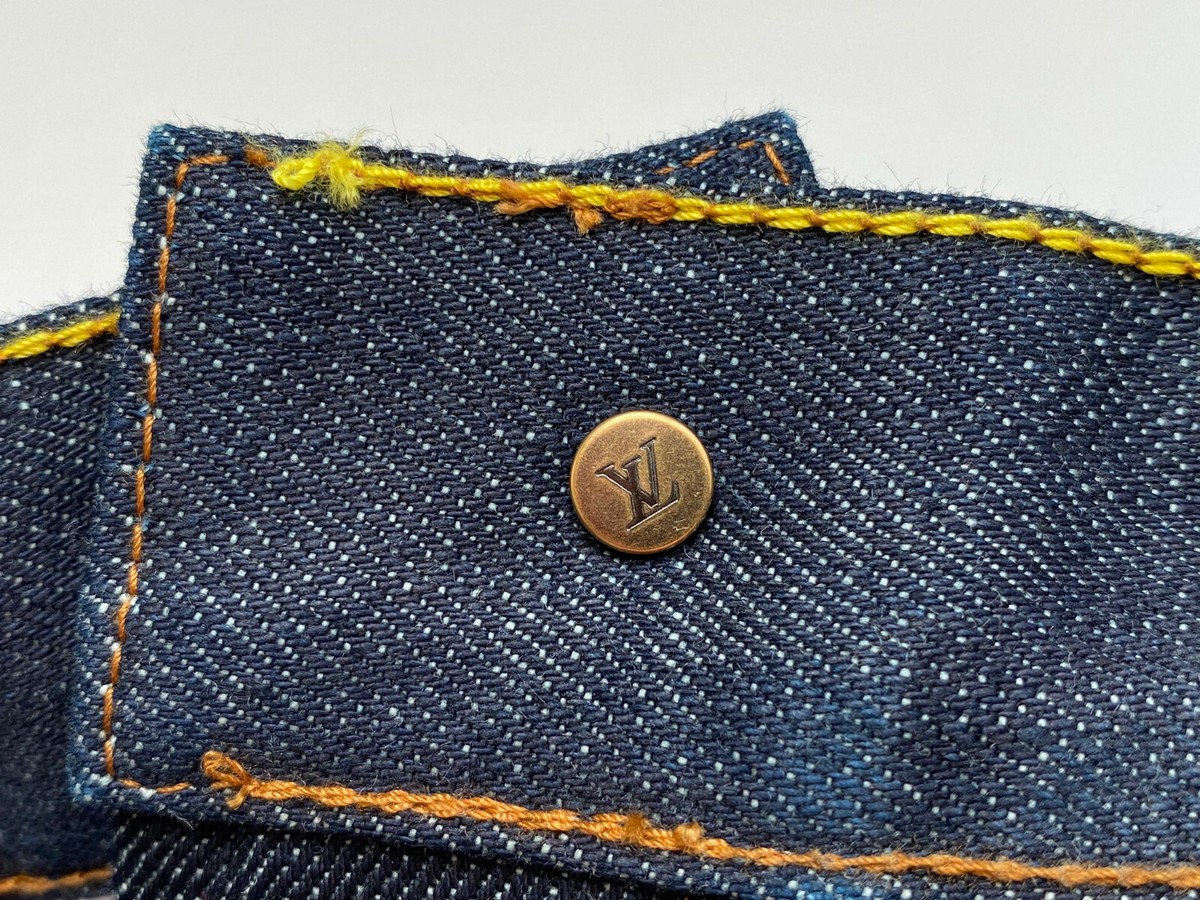 Louis Vuitton ダークブルー スリムフィットデニム Louis Vuitton Men's Dark Blue Authentic Slim Jeans size 26