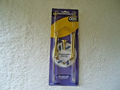 '' NIP '' OOK # 534278 10-14 '' Deluxe Plate Hanger Set 2 Pieces In Pack 