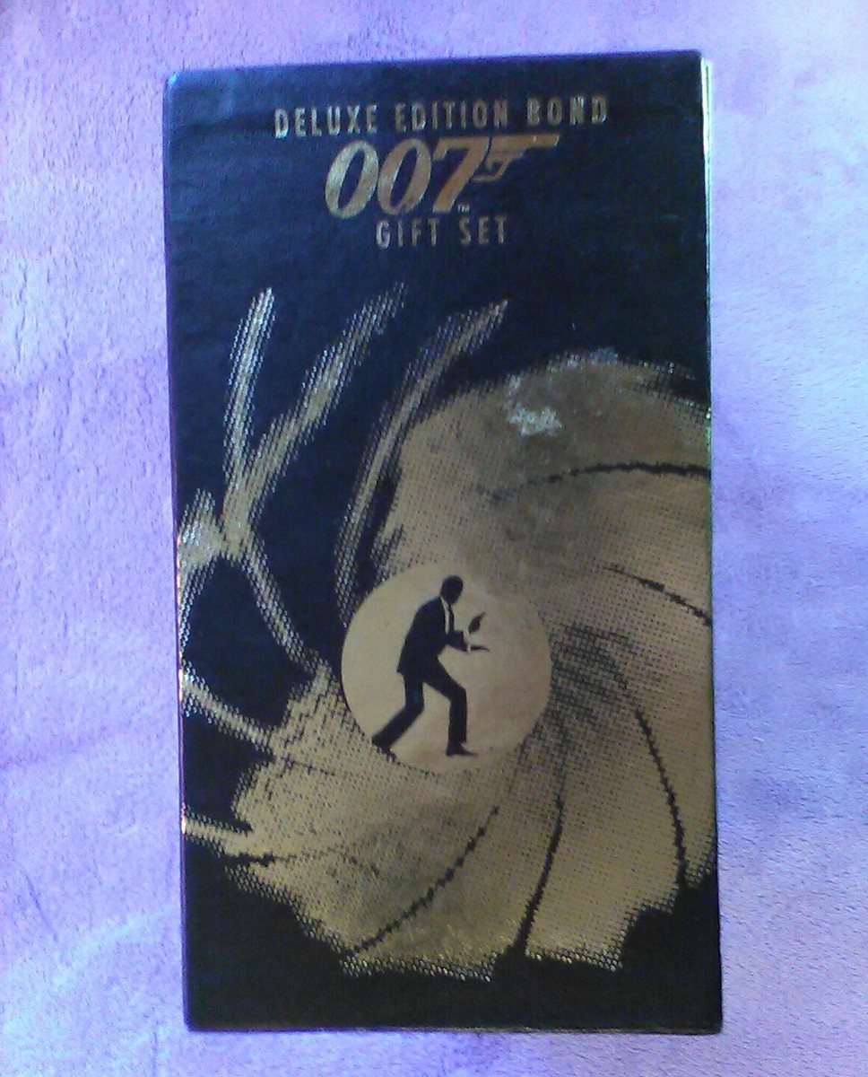 【絶版希少】James Bond & Tee Hee 007 Focus Of The Week: Tee Hee | James Bond 007