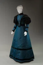 Medieval Victorian Wedding Dress High Waistline Dress Regency Bridal Gowns