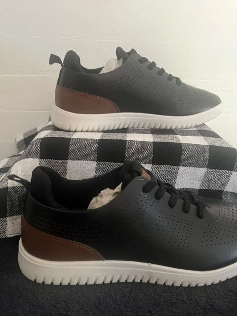 Sapatos infantis Steve Madden tamanho 6 - Imagem 4 de 4