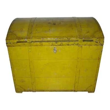 19th Century Painted Dome Top Blanket Chest | Trunk