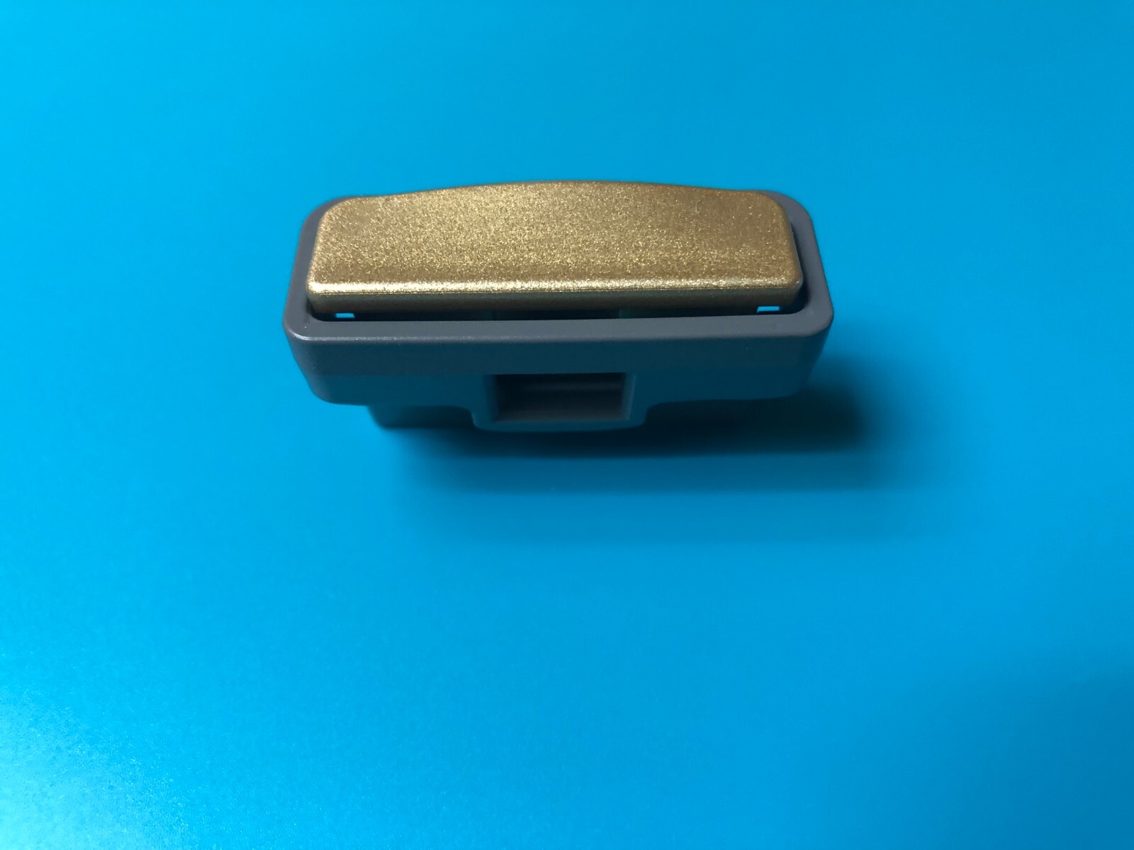 LINCOLN TOWN CAR 20032011 ARM REST LATCH (The Best Latch is not the