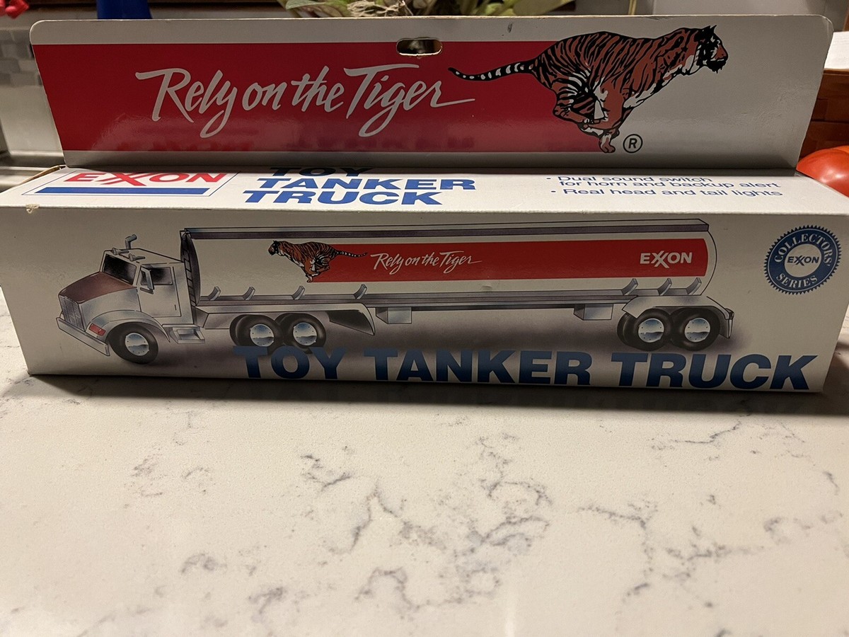 1993 Exxon Toy Tanker Truck Tiger w/ Dual Sound Switch +Head