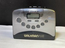 Sony Walkman WM-FX251 FM AM Portable Stereo Radio Cassette Player . Radio Works