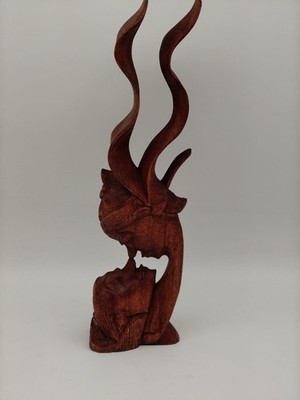 Liebespaar Skulptur aus Akazienholz   Bali   handgeschnitzte Holzfigur 35cm