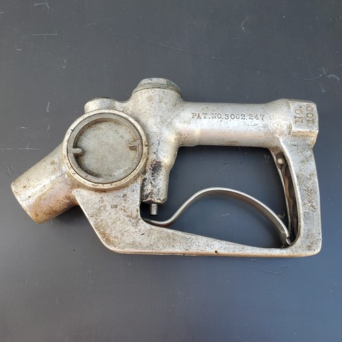 Vintage Buckeye No. 100 Gas Pump Parts - Picture 9 of 16