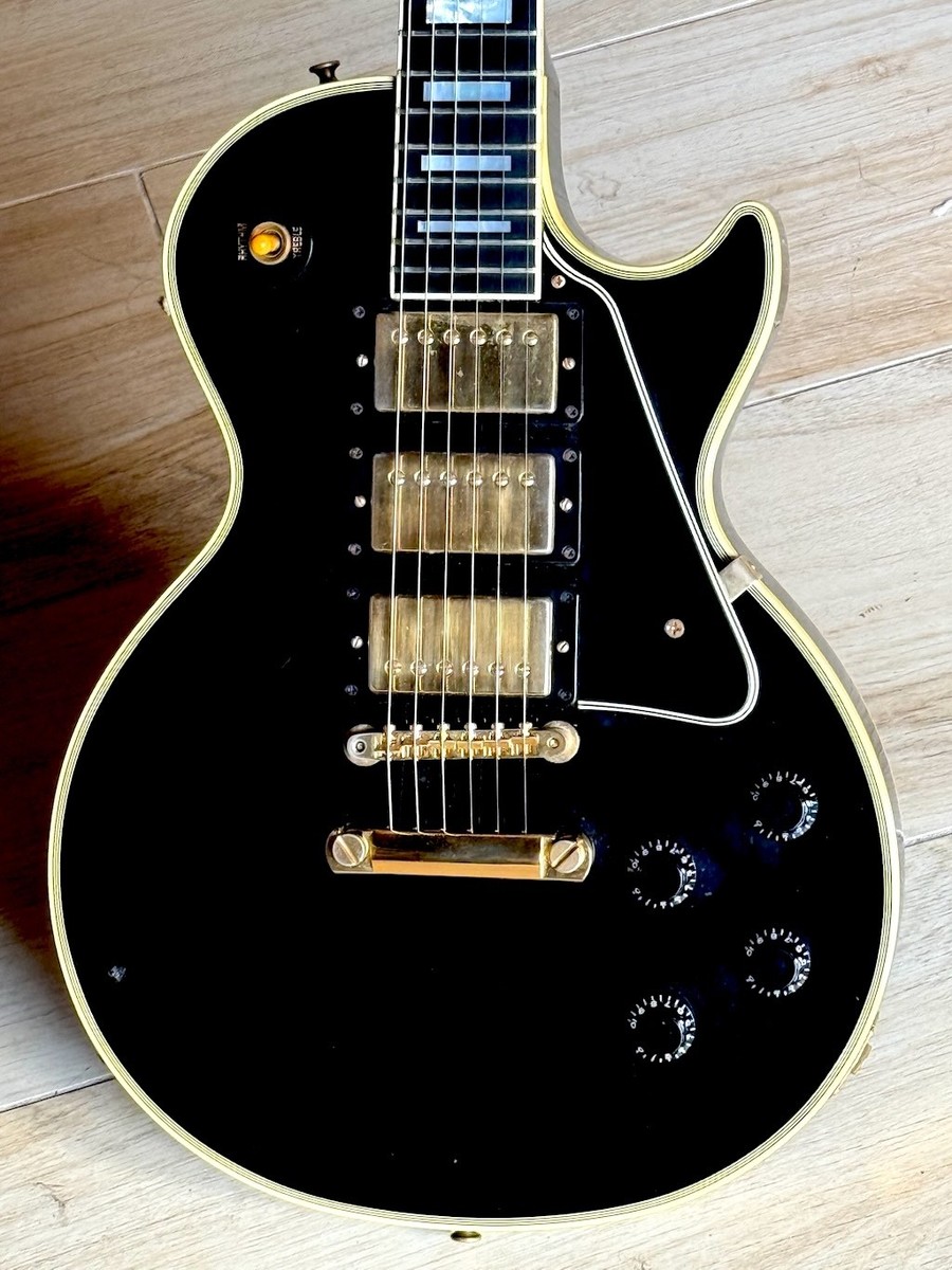 1998 Gibson Les Paul Custom '57 Reissue a Black 3 pickup example a