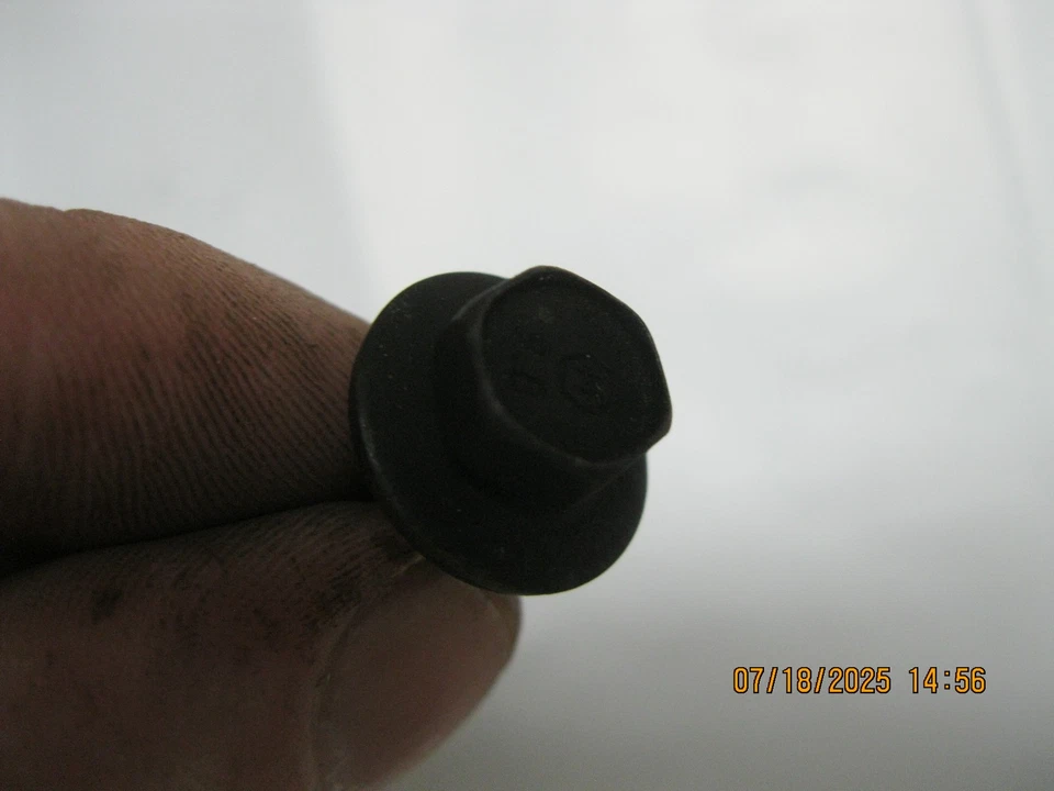 Genuine GM OEM 11514623 Headlamp Capsule Bolt Foto 2 de 3