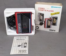 BOXED 1980'S SANYO MGP9 SPORTSTER PORTABLE STEREO CASSETTE PLAYER - WORKING.