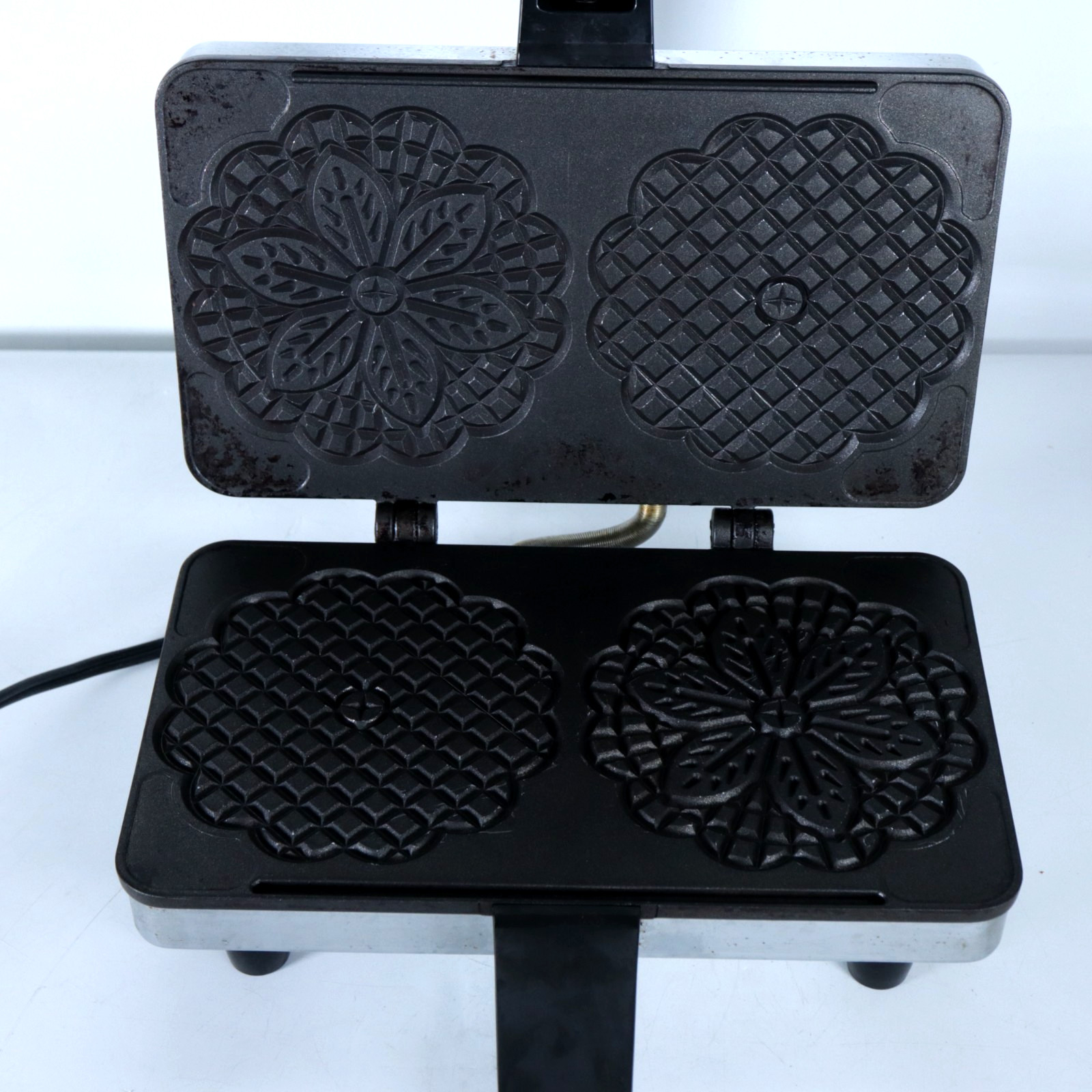 VillaWare Prima Pizzelle Baker Maker Prima 5000NS Stainless Steel Tested & Works