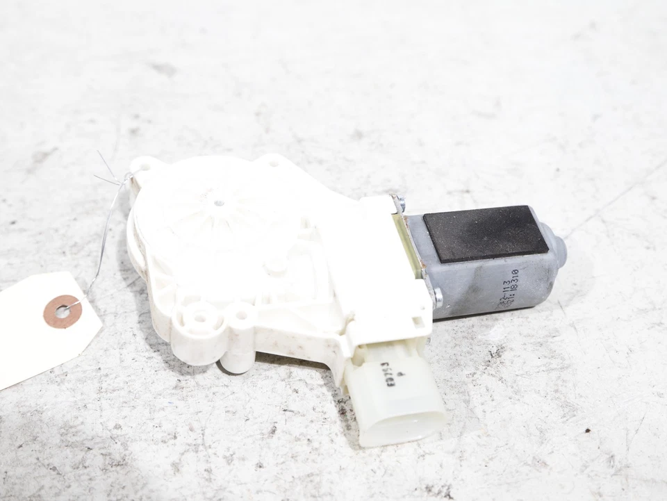 Motor ventana trasera derecha BMW 528i 535i 550i F10 F11 11-16 7248172 / 7271564 OEM Foto 4 de 4