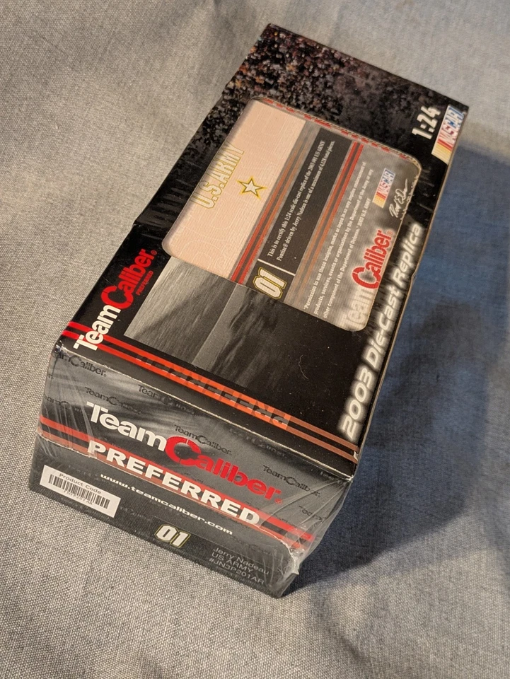 2003 Jerry Nadeau 01 US Army Camouflage Pontiac Grand Prix 1:24 TC 4020 NUOVO - Immagine 4 di 4