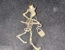 Ancienne broche articulée squelette jambes articulées sac Halloween