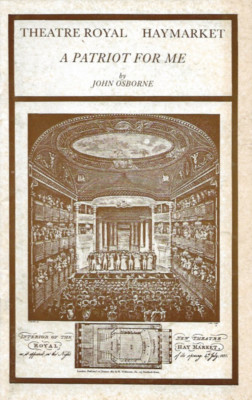 Theatre Royal Haymarket 1983 - Ein Patriot für mich von John Osborne. ALAN BATES.