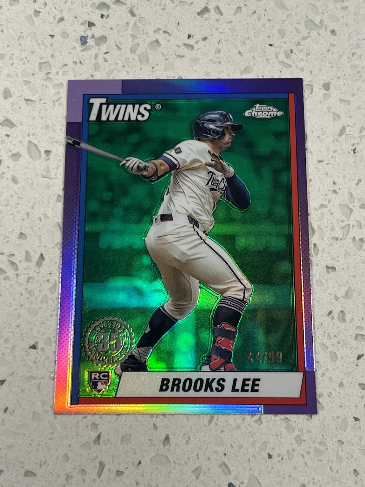 2025 Topps Chrome Minnesota Twins Brooks Lee RC 1990 Green Refractor /99