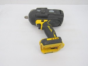 DEWALT DCF961B 1/2 In Hi Torque Impact Wrench 20V MAX XR Cordless with cover