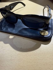 GIANNI VERSACE Medusa Black Frame Vintage Sunglasses