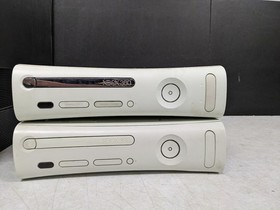 Lot of Microsoft Xbox 360 Consoles (Red Ring For Parts/Repairs)