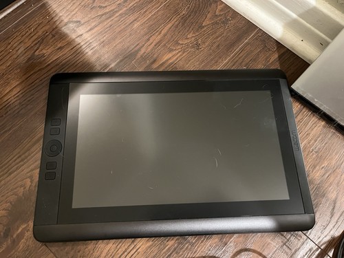 Wacom Cintiq 13 HD Creative Pen Display Tablet W/ Cords/stand/pen - Afbeelding 7 van 8