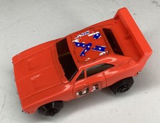 Vintage 1980 DUKES of HAZARD GENERAL LEE Friction Car TV Show Knicker Bocker Toy