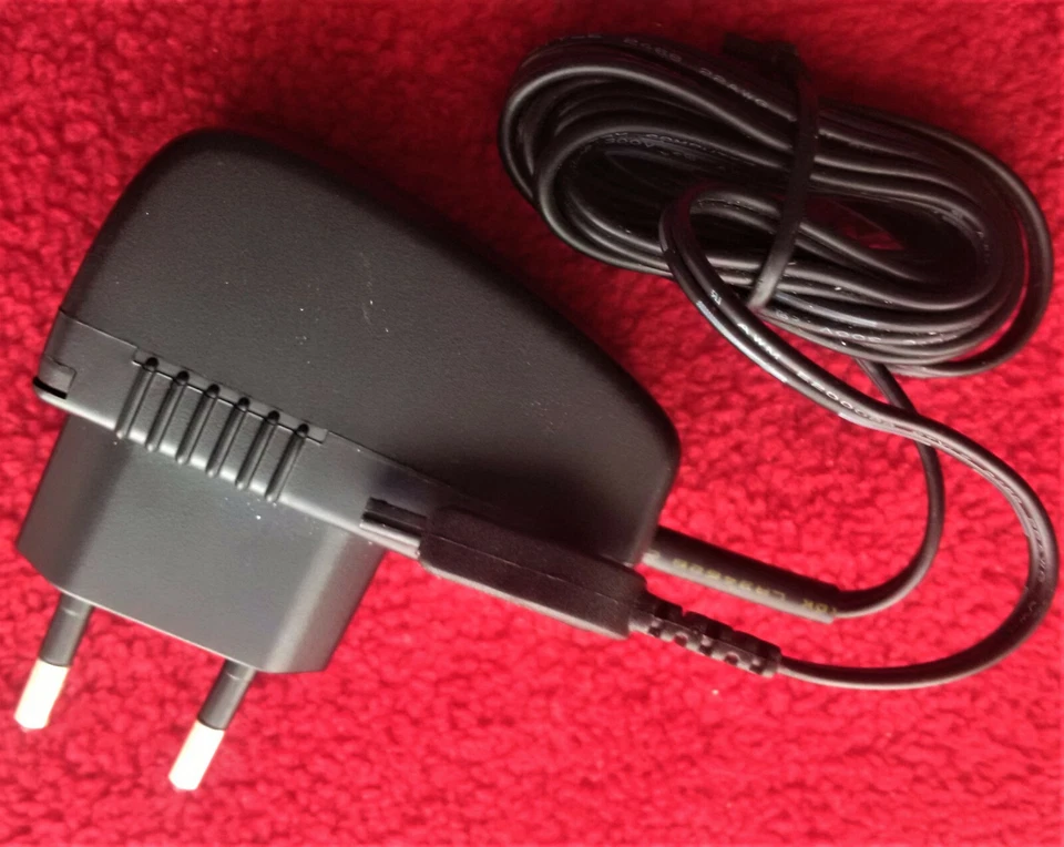 Adapter Logitech  P925BW05050EBD0 für Bluetooth Headset HS03 OP: 5V 500mA NEU! - Bild 2 von 4