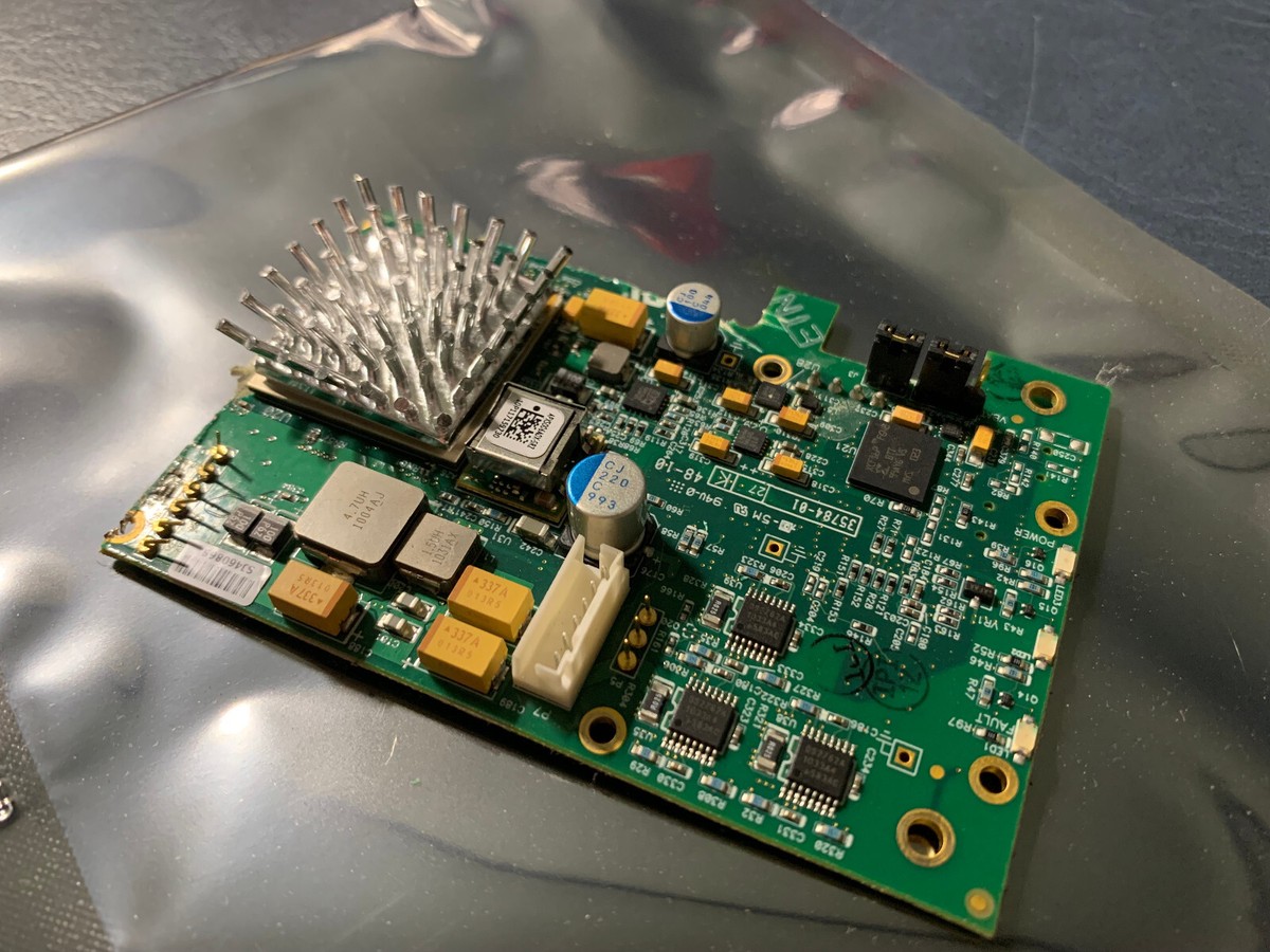 MR-X01-4 XILINX製VIRTEX-5 FPGA ML506評価ボード ML501 Xilinx