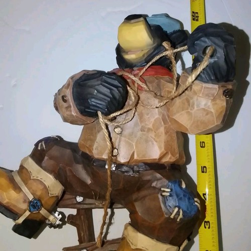 Western Cowboy Bear Statue - Picture 13 of 15