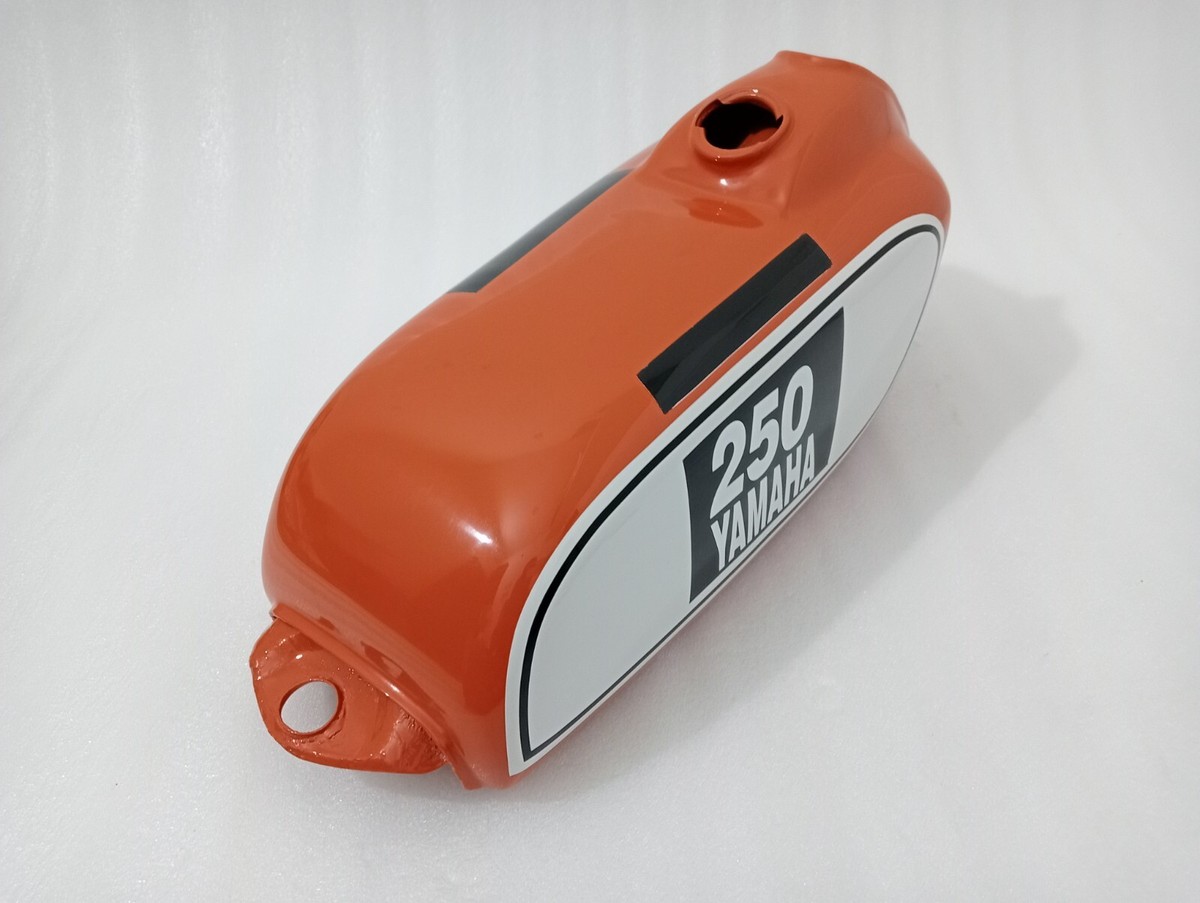 DT250タンク Yamaha 250 DT DT250 Enduro 1977-1979 Steel Red Painted Fuel