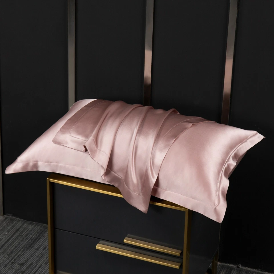 100% Pure Mulberry Silk On Both Sides 19 Momme Silk Charmeuse Pillow Case Pink - Image 2 of 4