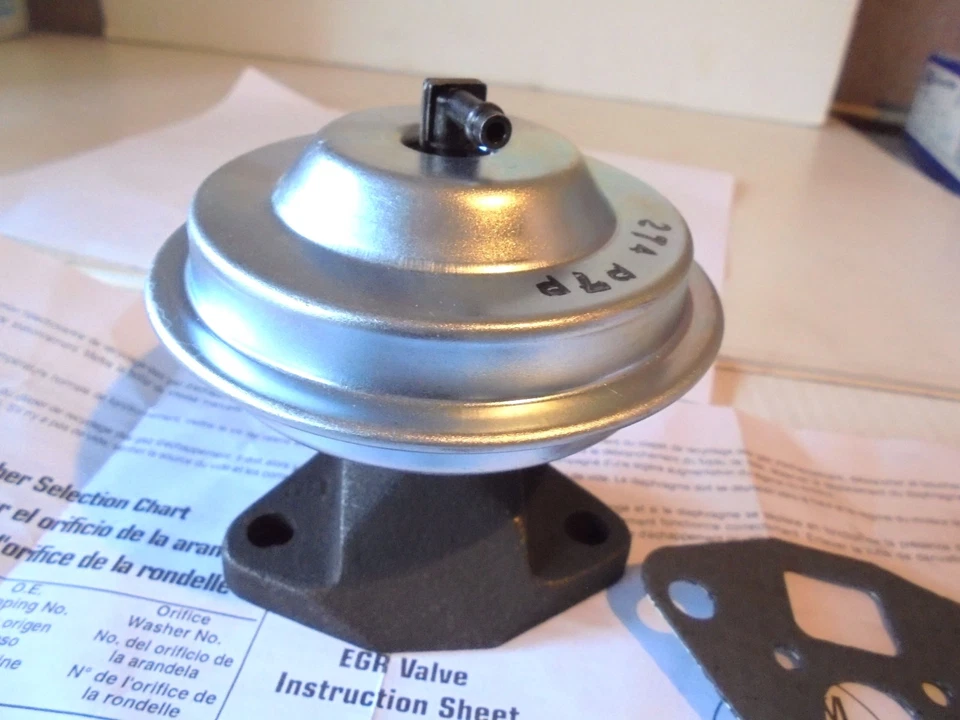 Válvula EGR 1988 1994 CHEVROLET C1500 C2500 C3500 GMC K1500 K2500 5,0 L 5,7 L T.B.I Foto 3 de 4