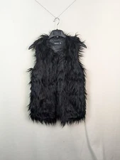 Boohoo Ladies casual jacket size 8 black faux fur sleeveless gilet