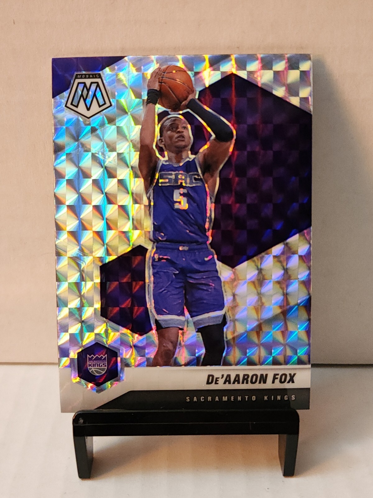 2020-21 Panini Mosaic #168 De'Aaron Fox Mosaic Ice Prizm Kings